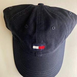 Tommy Hilfiger Hat